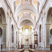 Cattedrale-Santa-Maria-Assunta-Sutri-navata